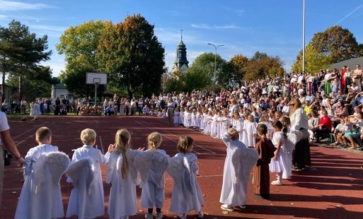 Zdjęcie do Festyn z aniołami 